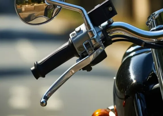 Berikut cara merawat rem cakram pada motor.