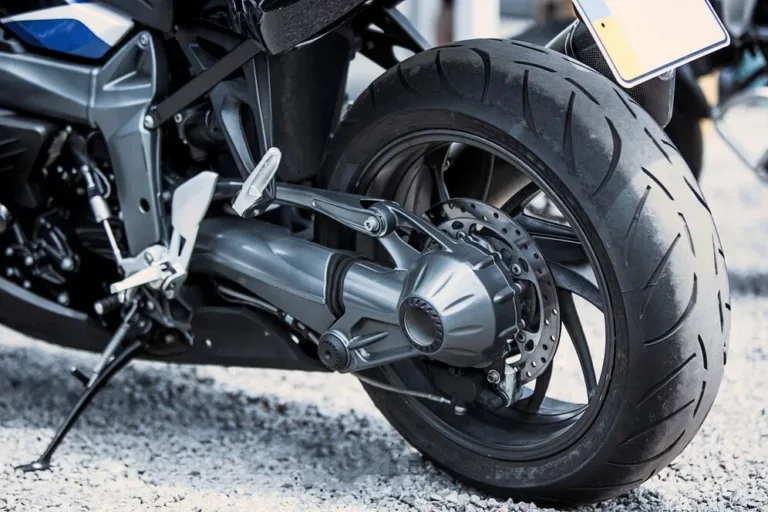 Sering Tidak Disadari, Ini Penyebab Aki Motor Tekor, Apa Saja? Sering Tidak Disadari, Ini Penyebab Aki Motor Tekor, Apa Saja?